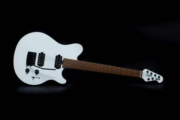 Sterling by Music Man Sub Axis White (B-Stock)